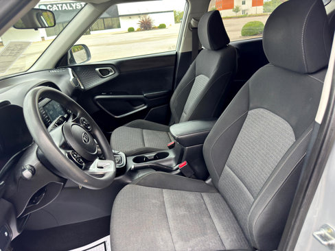 Used 2021 Kia Soul S image 15