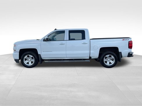 Used 2018 Chevrolet Silverado 1500 LT w/ All Star Edition image 27