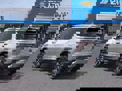 New 2026 Chevrolet Equinox LT w/ Convenience Package II image 3