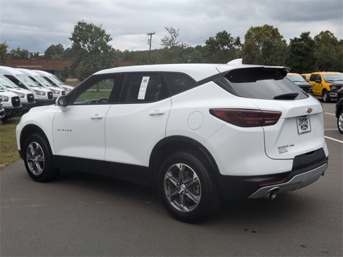 Used 2023 Chevrolet Blazer LT image 11