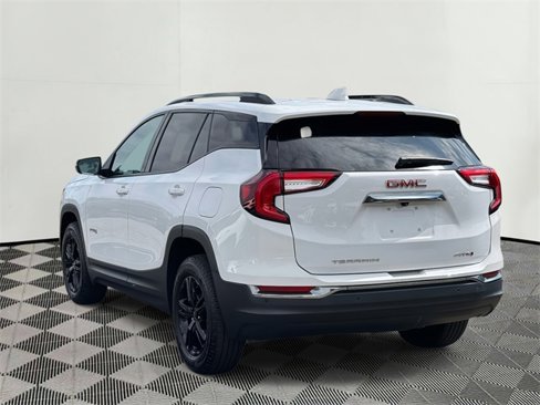 Used 2022 GMC Terrain AT4 w/ Tech Package image 8