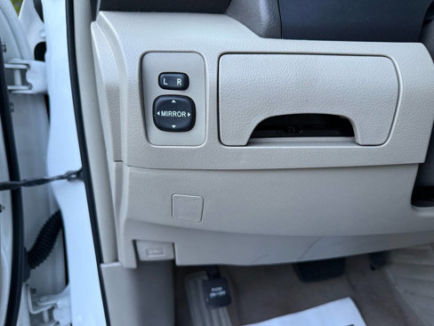 Used 2007 Toyota Camry XLE image 46