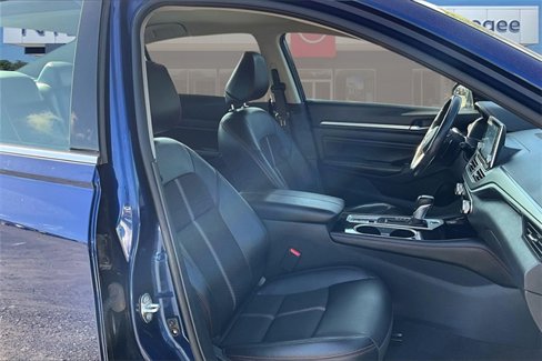 Used 2023 Nissan Altima 2.5 SR image 26