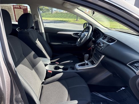 Used 2015 Nissan Sentra S image 24