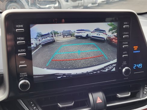 Used 2019 Toyota C-HR XLE image 23