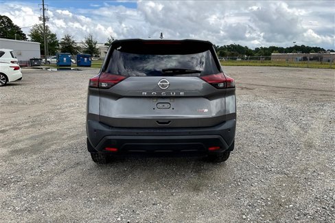 Certified 2021 Nissan Rogue S image 5