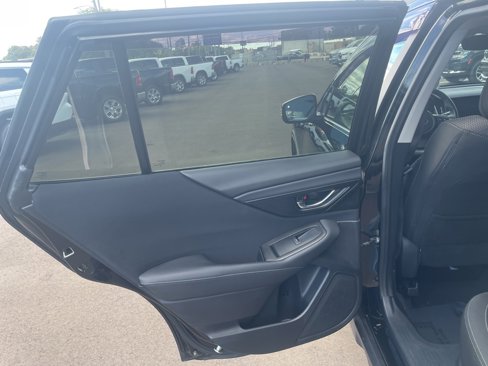 Used 2020 Subaru Outback Premium image 14