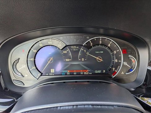 Used 2019 BMW 530i xDrive w/ M Sport Package image 12
