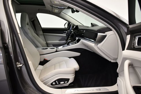Certified 2018 Porsche Panamera 4S image 49