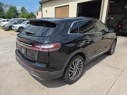 Used 2020 Lincoln Nautilus Reserve image 7