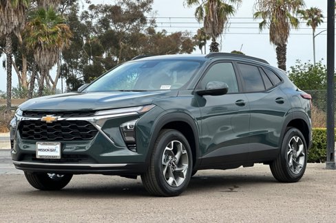New 2025 Chevrolet Trax LT w/ LT Convenience Package image 8
