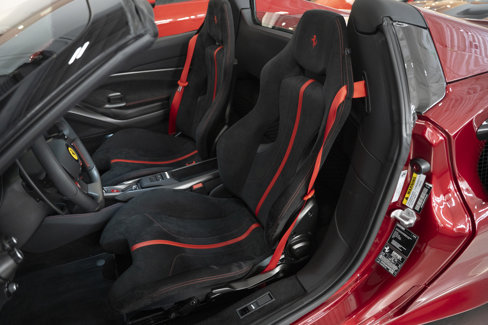 Used 2021 Ferrari F8 Tributo image 38