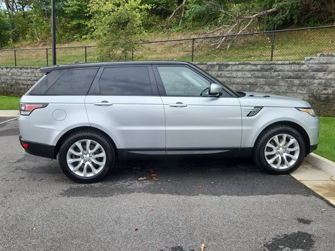 Used 2016 Land Rover Range Rover Sport HSE image 11