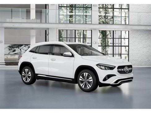 New 2025 Mercedes-Benz GLA 250 image 12