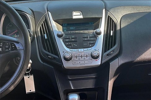 Used 2014 Chevrolet Equinox LS image 9