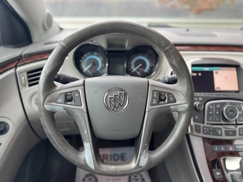 Used 2010 Buick LaCrosse CXL w/ Entertainment Package image 23