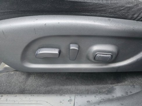 Used 2018 Nissan Murano SV image 25