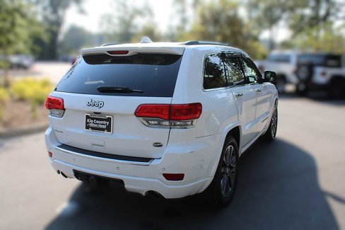 Used 2018 Jeep Grand Cherokee Overland image 13