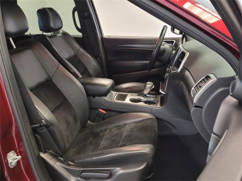 Used 2018 Jeep Grand Cherokee Laredo image 16