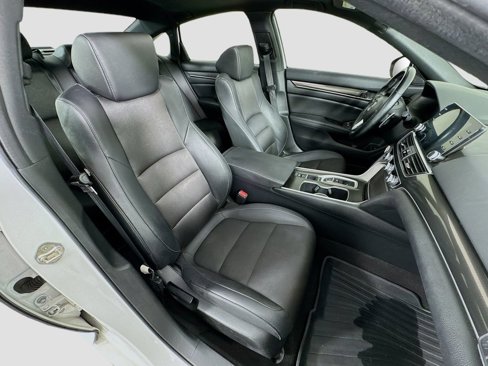 Used 2019 Honda Accord Sport image 31