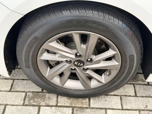 Used 2020 Kia Optima LX image 20