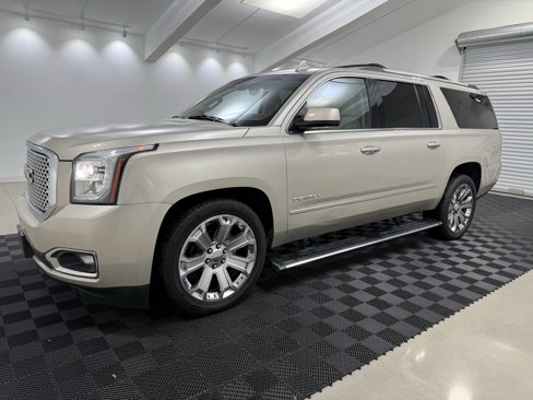 Used 2016 GMC Yukon XL Denali w/ Open Road Package image 3