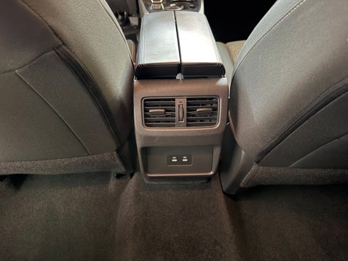 Used 2024 Nissan Rogue SV image 26