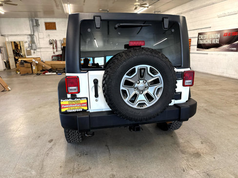 Used 2015 Jeep Wrangler Unlimited Rubicon w/ Max Tow Package image 87