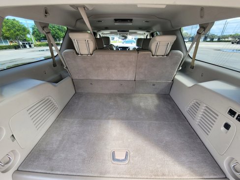 Used 2016 Cadillac Escalade ESV Luxury image 9