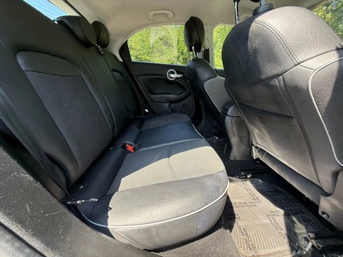 Used 2017 FIAT 500X Trekking w/ Cold Weather Package image 17