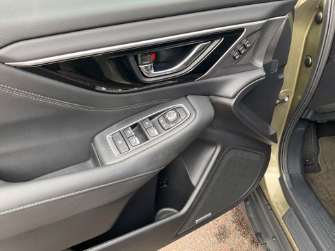 Used 2024 Subaru Outback Limited image 18