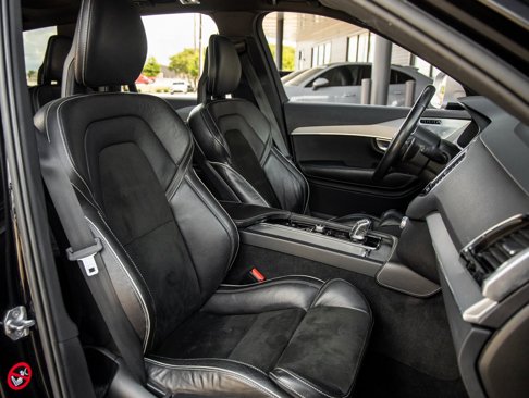 Used 2017 Volvo XC90 T8 R-Design w/ Vision Package image 44