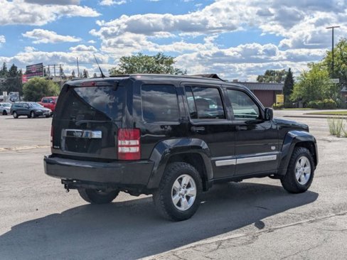 Used 2011 Jeep Liberty 70th Anniversary image 5