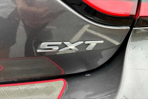 Used 2018 Dodge Charger SXT Plus image 9