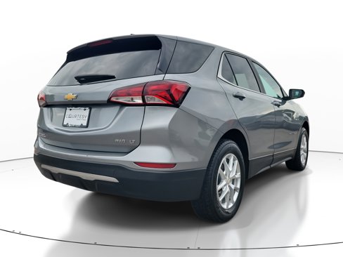 Used 2023 Chevrolet Equinox LT image 5