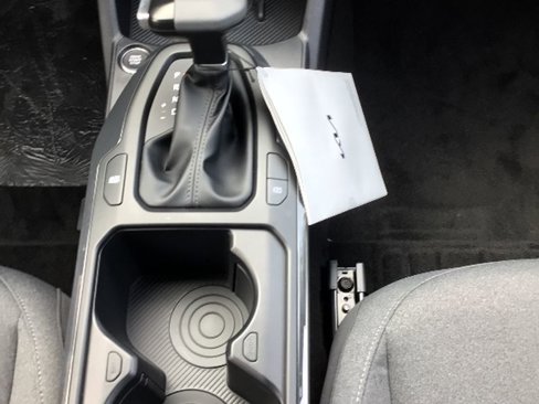 New 2025 Kia K4 EX image 17