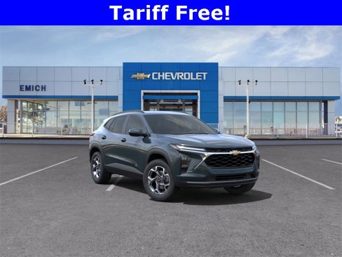 New 2025 Chevrolet Trax LT w/ Driver Confidence Package image 1
