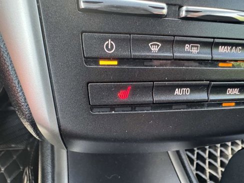 Used 2018 Lincoln MKC Premiere image 21