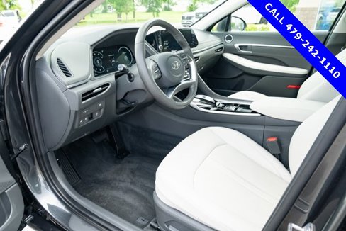 Used 2023 Hyundai Sonata Limited image 16