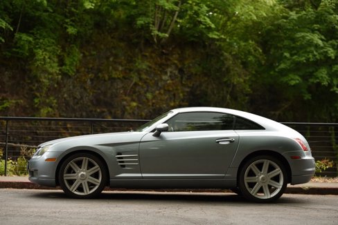 Used 2005 Chrysler Crossfire Limited image 2