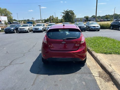Used 2015 Ford Fiesta SE image 6