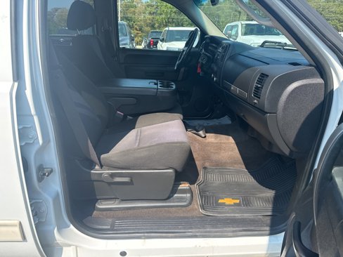 Used 2010 Chevrolet Silverado 1500 LT w/ Power Pack Plus image 5