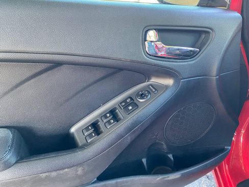 Used 2014 Kia Forte EX image 24