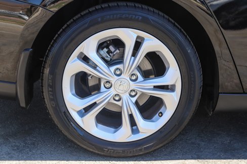 Certified 2024 Honda Accord LX image 12