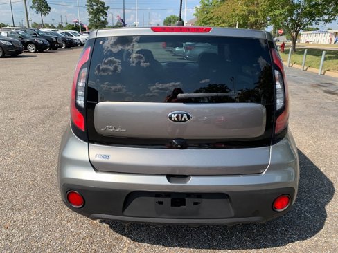 Used 2018 Kia Soul w/ Convenience Package image 7