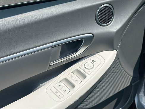 Used 2024 Hyundai Sonata SEL image 15