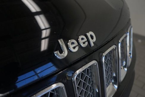 Used 2015 Jeep Compass High Altitude image 18