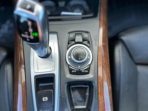 Used 2012 BMW X5 xDrive35d image 24