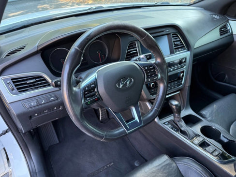 Used 2016 Hyundai Sonata Limited 2.0T image 10