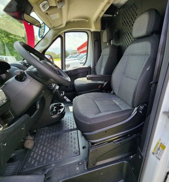 Used 2023 RAM ProMaster 2500 image 17